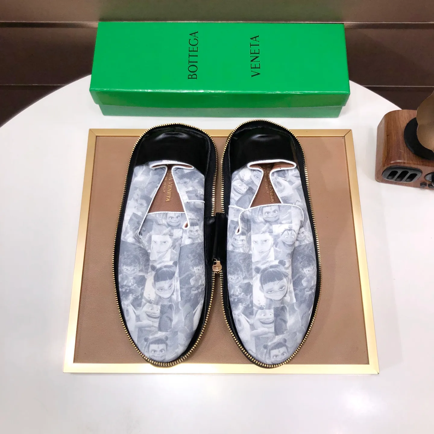 Men's shoes 💰460💰 [Botteg Venetta (BV)] (wallet shoes) exclusive new model official website new model The upper is made of high-quality top calfskin. Delicate feel and flowing luxurious texture. Tailor-made for refined men to create a noble aura. Detailed and regular Mark hand-stitching. Smooth lines. Full sheepskin lining, comfortable to wash sweat. 38-44